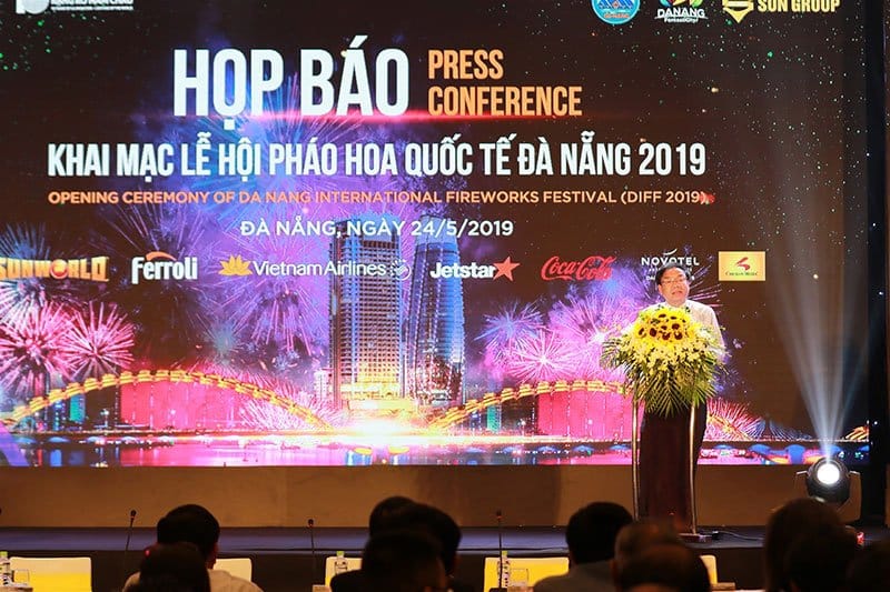 Ông Hà Vỹ phó giám đốc sở VHTT Đà Nẵng phát biểu. Ông Hà Vỹ phó giám đốc sở VHTT Đà Nẵng phát biểu.