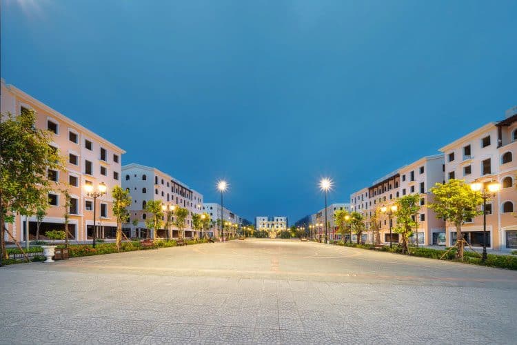 Khu đô thị Sun Grand City New An Thoi được kỳ vọng mang lại sức sống mới cho Nam đảo ngọc. Ảnh: Tập đoàn Sun Group. Khu đô thị Sun Grand City New An Thoi được kỳ vọng mang lại sức sống mới cho Nam đảo ngọc. Ảnh: Tập đoàn Sun Group.