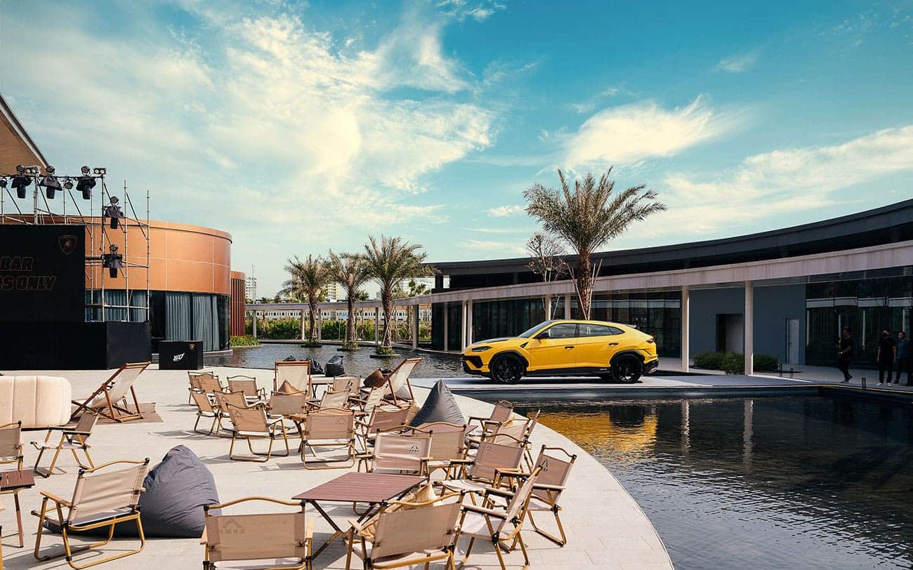 Sự kiện ra mắt xe Lamborghini tại The Global City.