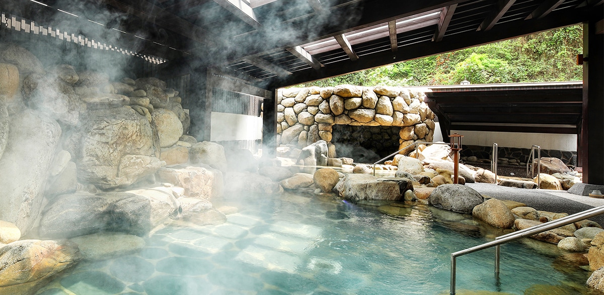 Yoko-Onsen-Quang-Hanh-so-huu-tiem-nang-suoi-khoang-nong-hang-dau-viet-nam