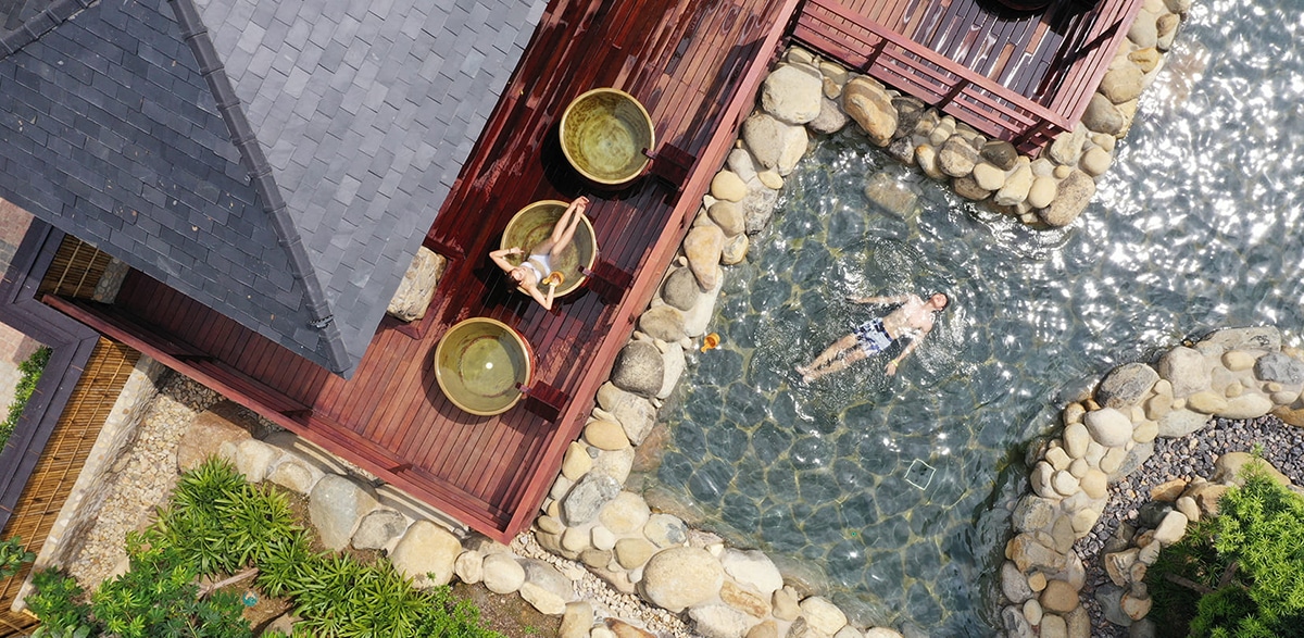 du-khach-co-the-thuan-tien-va-de-dang-di-chuyen-den-yoko-onsen