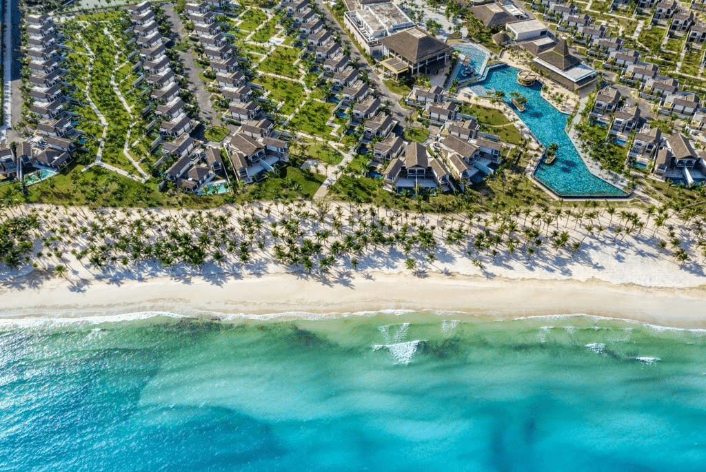 mot-tam-nhin-xanh-mat-tai-new-world-phu-quoc-resort