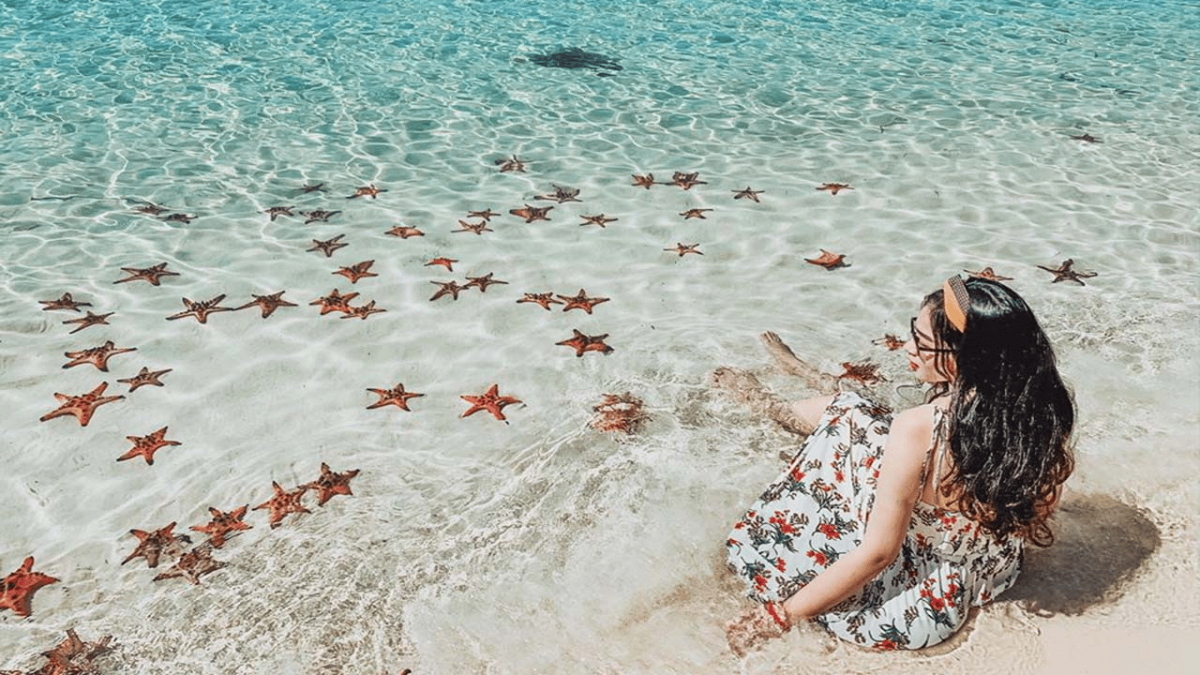 nhieu-du-khach-lua-chon-check-in-cung-sao-bien-tai-bai-sao-phu-quoc