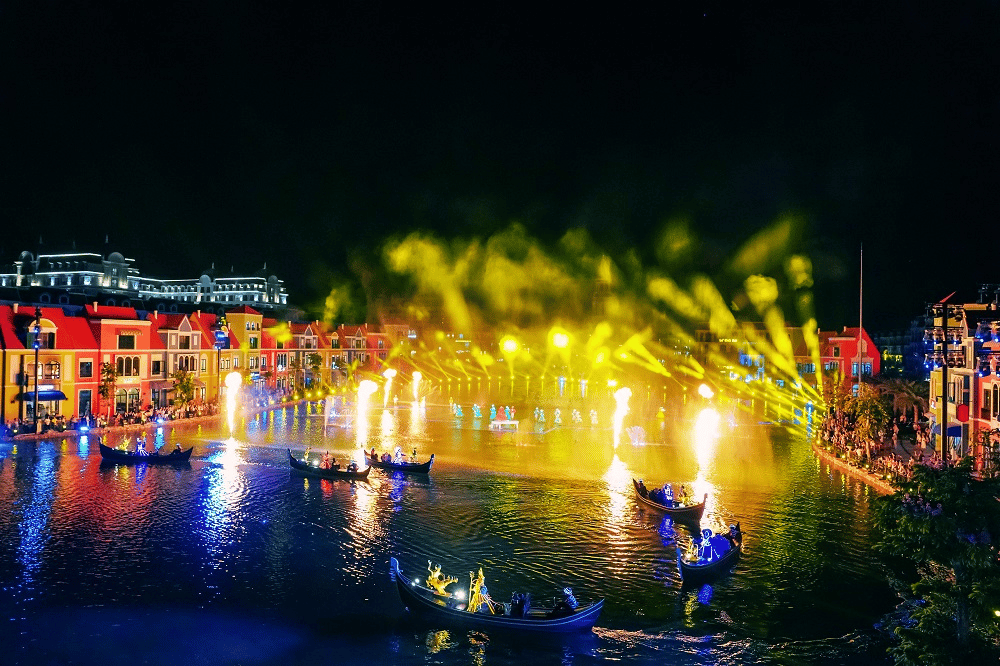 show-nhac-nuoc-la-diem-dac-biet-tai-quan-the-du-lich-vinpearl-phu-quoc
