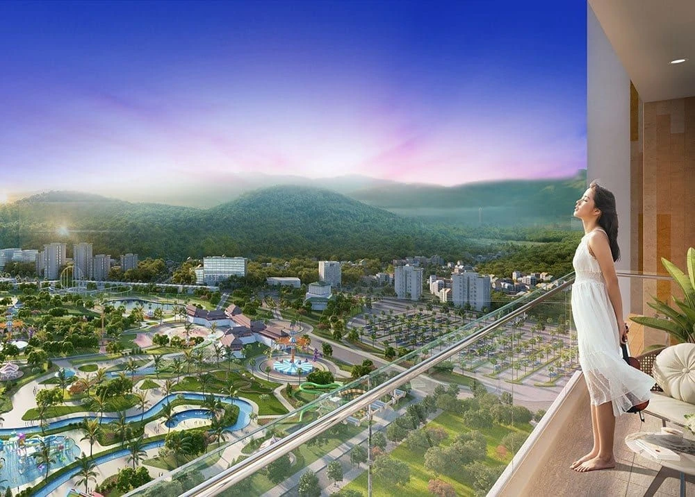 Tầm nhìn xanh mát từ ban công căn hộ Sun Marina Town hướng về công viên Sun World